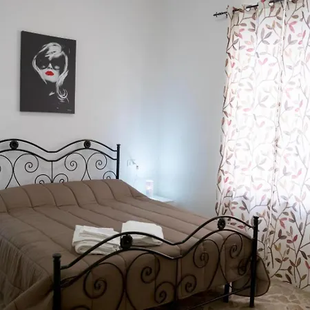 Garden בית הארחה Casa Santa (Trapani)
